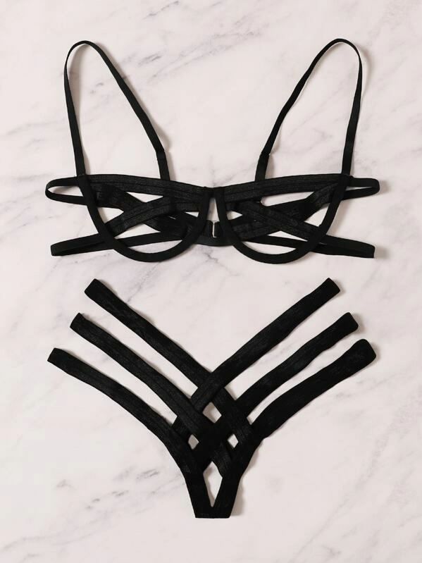 Black Ladder Cut-out Strap Underwire Lingerie Set for Women